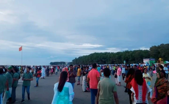 deshchitro-62ffa5e519cce-190822090157.webp