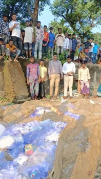 deshchitro-634fe7d7380f0-191022060439.webp