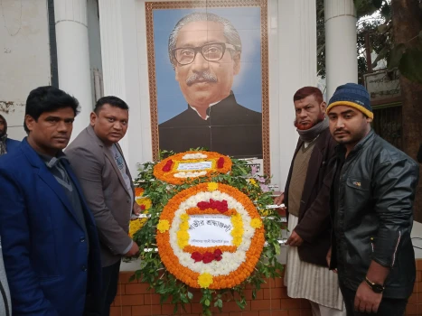 deshchitro-639c01176abab-161222112439.webp