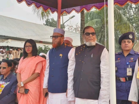 deshchitro-63ee43316b1fa-160223085233.webp