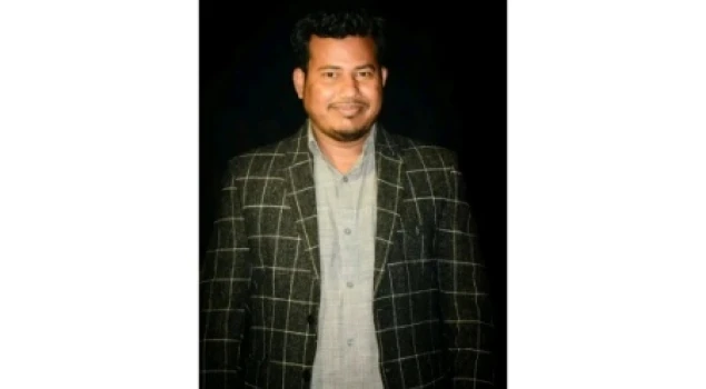 deshchitro-642d419481c7b-050423033828.webp