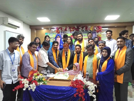 deshchitro-648cac70705bd-170623123944.webp
