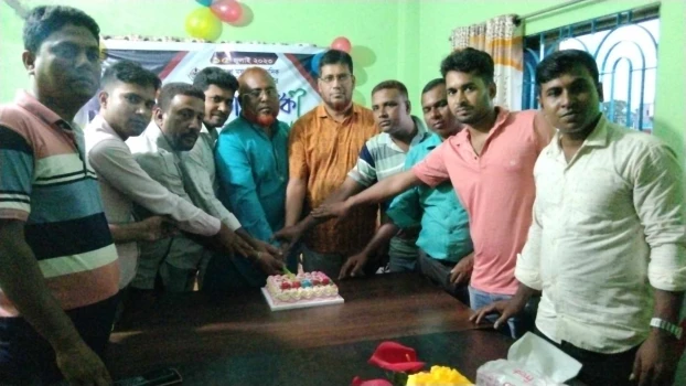 deshchitro-64b2aa142dae2-150723081548.webp