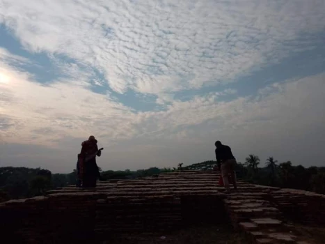 deshchitro-64d7ab1b42c55-120823095403.webp