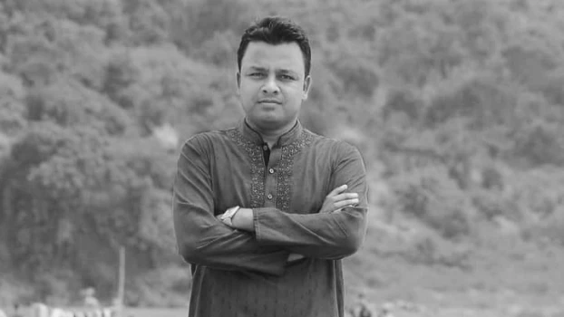 deshchitro-64ddcc99c966e-170823013033.webp