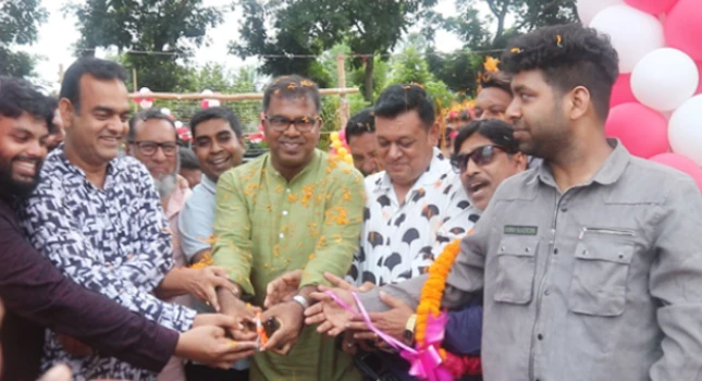 deshchitro-64fd5199a9aac-100923111817.webp