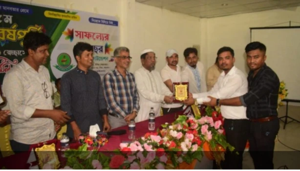 deshchitro-6505b5fd4ba0f-160923080445.webp