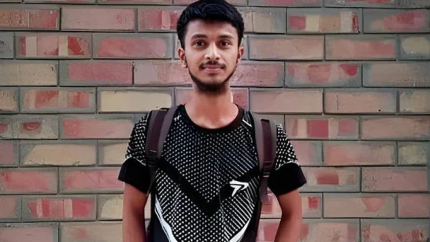 deshchitro-650c5440a8179-210923083336.webp
