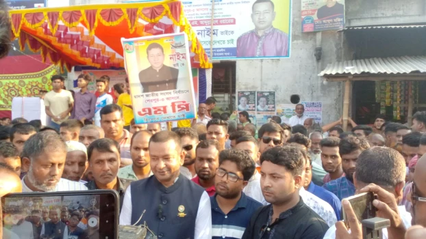deshchitro-652ec7ce3154d-171023114342.webp