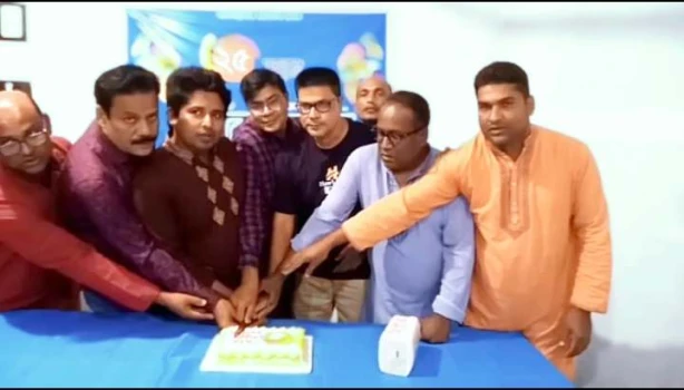 deshchitro-6554e22a21329-151123092218.webp