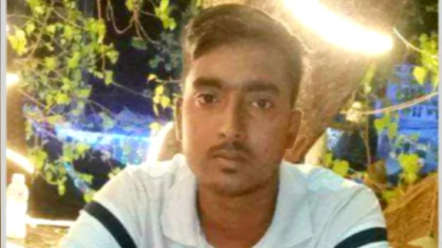 deshchitro-6572fe7c7c8e3-081223053108.webp