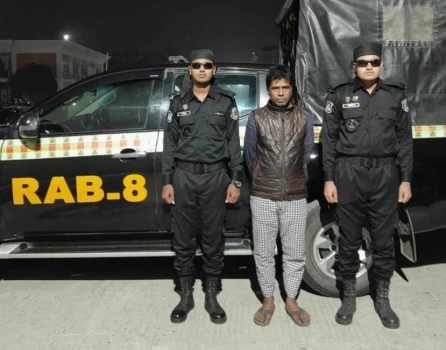 deshchitro-65a88c58d5d82-180124082632.webp