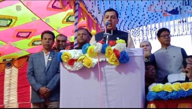 deshchitro-65afc6d9d3525-230124080201.webp