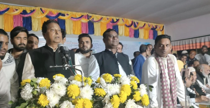 deshchitro-65bde67f174aa-030224010847.webp