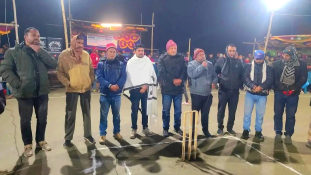 deshchitro-65c49301dbbec-080224023825.webp