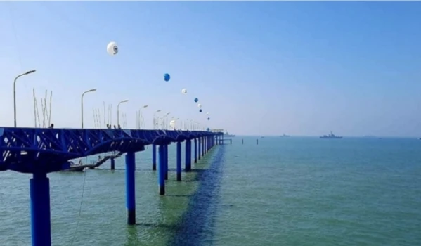 deshchitro-65ccac9a3585b-140224060546.webp