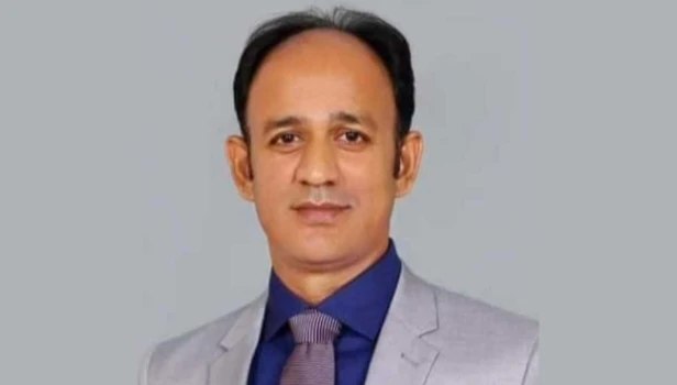 deshchitro-65d37818c6a4d-190224094736.webp