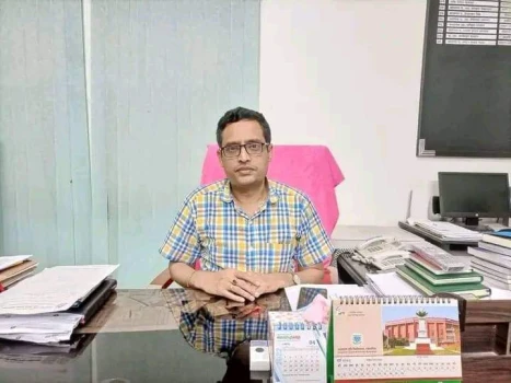 deshchitro-65f9d7df9e39c-200324122223.webp