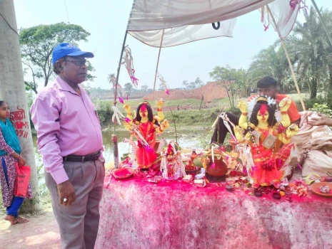 deshchitro-661132af29f90-060424053159.webp