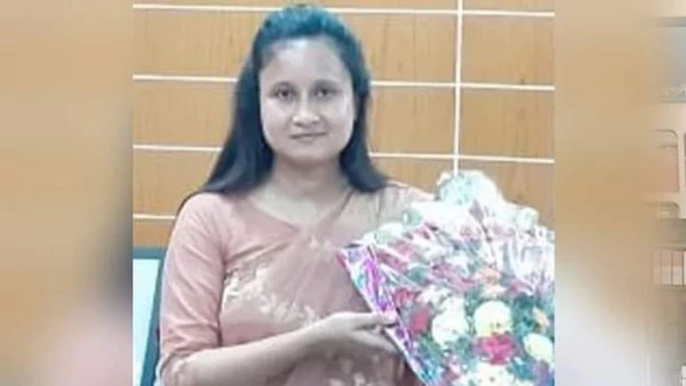 deshchitro-66ea31183ccbc-180924074704.webp