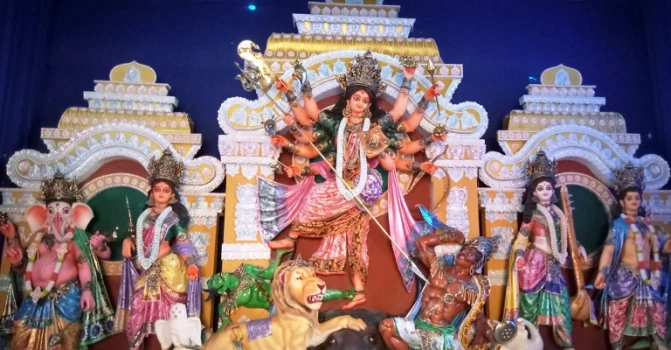 deshchitro-66f5870464133-260924100836.webp