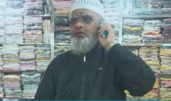 deshchitro-68baf7599df01-050925084441.webp