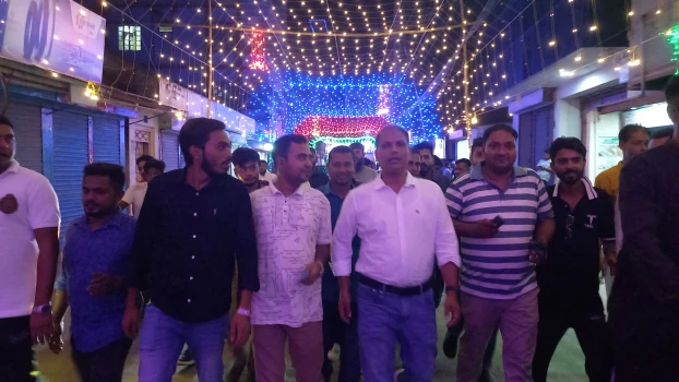 deshchitro-68dcbc2d9dd7d-011025112917.webp