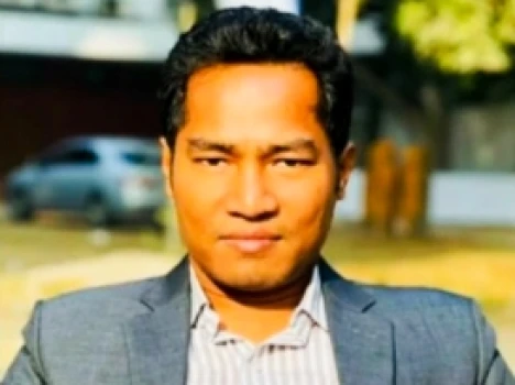 deshchitro-6a914fc2b5b66-280826030714.webp