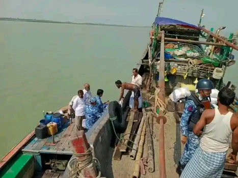 deshchitro-6acb135387aee-111026104051.webp